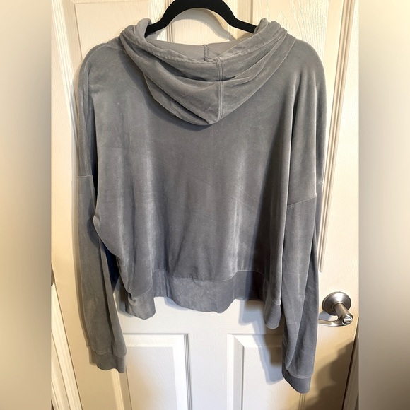 SO Women's The Lounge Life Softest Hoodie, Ideal Gray, Size XL - Picture 6 of 8